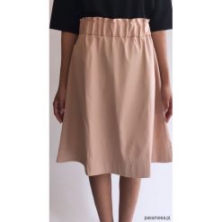 Beżowa Spódnica z falbanką LA FEMME BEIGE. Brązowe spódniczki damskie Pakamera, bez wzorów, eleganckie, mini, trapezowe. Za 299,00 zł.