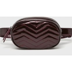 Answear - Nerka Animal me. Brązowe nerki damskie marki ANSWEAR, w paski, z syntetyku, casualowe, małe, pikowane, bez dodatków. W wyprzedaży za 79,90 zł.