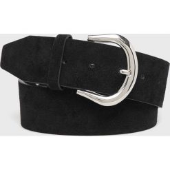 Pieces - Pasek skórzany. Czarne paski damskie marki Pieces, w paski, ze skóry. Za 89,90 zł.