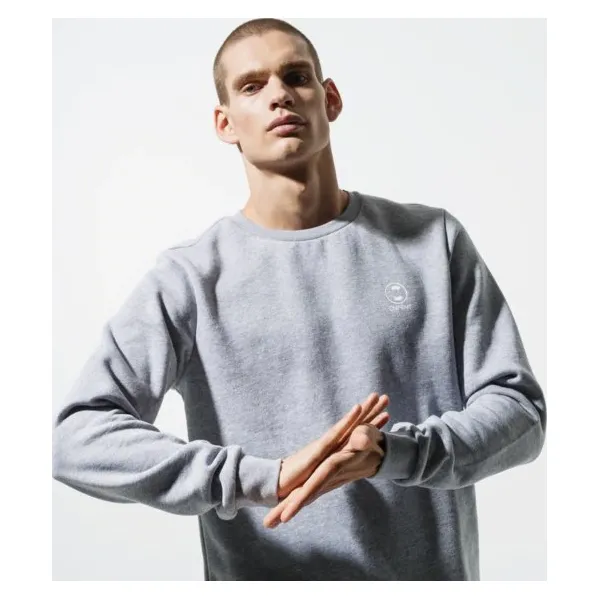 Confront Bluza Essential Gry Sweatshirt , szary, rozmiar M. Szare bluzy męskie Confront, m, bez wzorów, z bawełny, sportowe, bez kołnierzyka, bez rękawów, bez kaptura. W wyprzedaży za 103,99 zł.