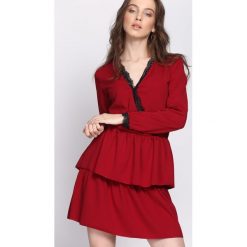 Czerwona Sukienka Deep Love. Czerwone sukienki hiszpanki Born2be, s, wizytowe. Za 79,99 zł.