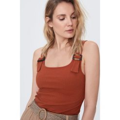 Top z ozdobnymi klamrami - Pomarańczowy. Pomarańczowe topy damskie Sinsay, s, bez wzorów, bez kołnierzyka. Za 24,99 zł.