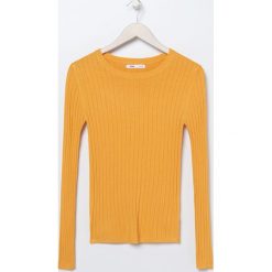 Sweter z wiskozy - Żółty. Żółte swetry damskie Sinsay, s, bez wzorów, z wiskozy, bez rękawów, bez kaptura. Za 39,99 zł.