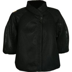 Kurtka CSTUDIO Czarny. Czarne kurtki damskie marki CStudio, bez wzorów, eleganckie, krótkie, bez kaptura. W wyprzedaży za 510,00 zł.