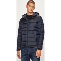 Tommy Hilfiger - Kurtka. Czarne płaszcze męskie TOMMY HILFIGER, s, bez wzorów, z poliesteru, krótkie, z kapturem. W wyprzedaży za 729,90 zł.