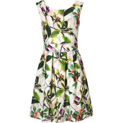 Smashed Lemon Sukienka biały w kwiaty female biały/ze wzorem 46 (3XL). Białe sukienki damskie Smashed Lemon, na imprezę, s, w kwiaty, z tkaniny, z okrągłym kołnierzem, bez rękawów. W wyprzedaży za 239,00 zł.