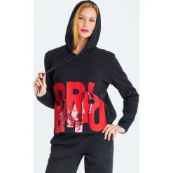 SWETER emporio armani. Czarne swetry damskie Emporio Armani, z aplikacjami, z materiału, bez rękawów, z kapturem. Za 725,40 zł.