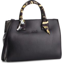 Torebka LIU JO - M Satchel Zip A19093 E0040 Nero 22222. Czarne torebki klasyczne damskie Liu Jo, bez wzorów, ze skóry ekologicznej, klasyczne, na ramię, bez dodatków. W wyprzedaży za 419,00 zł.