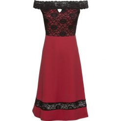 Sukienka z dekoltem "carmen" i koronką bonprix ciemnoczerwono-czarny. Czerwone sukienki damskie bonprix, w koronkowe wzory, z koronki, eleganckie, bez kołnierzyka, bez rękawów. Za 149,99 zł.
