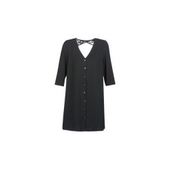 Sukienki krótkie Vero Moda VMRICKY. Czarne sukienki damskie marki Vero Moda, s, bez wzorów, bez kołnierzyka, z krótkim rękawem, krótkie, mini. Za 199,00 zł.