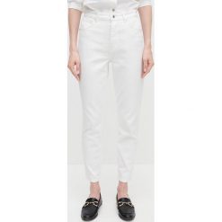 Jeansy mom slim -. Jeansy damskie Reserved. Za 119,99 zł.