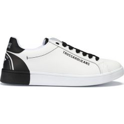 Trussardi Jeans Tenisówki Biały. Białe trampki męskie Trussardi Jeans, bez wzorów, z jeansu, bez zapięcia. Za 654,95 zł.