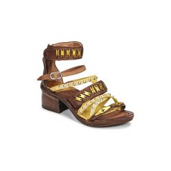 Sandały Airstep / A.S.98 KENYA. Pomarańczowe sandały damskie marki Airstep / A.S.98, bez wzorów, bez obcasa, bez zapięcia. Za 859,00 zł.