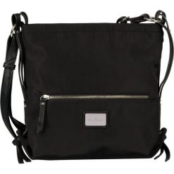 Tom Tailor torebka damska crossbody Elin Nylon Crossbag czarna. Czarne torebki klasyczne damskie Tom Tailor, bez wzorów, z nylonu, eleganckie, bez dodatków. Za 219,00 zł.
