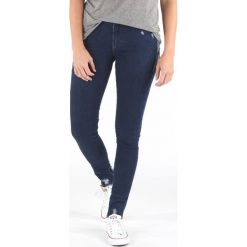 Diesel Slandy Dżinsy Niebieski. Niebieskie jeansy damskie Diesel. Za 843,95 zł.