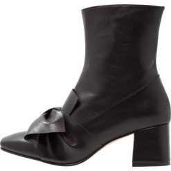 Botki damskie: KMB ORAN Botki black