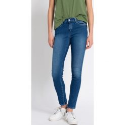 Pepe Jeans - Jeansy. Niebieskie jeansy damskie marki Pepe Jeans. W wyprzedaży za 139,90 zł.