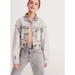 Marmurkowa kurtka jeansowa - Jasny szary. Szare kurtki damskie Reserved, bez wzorów, z jeansu, bez kaptura. Za 119,99 zł.