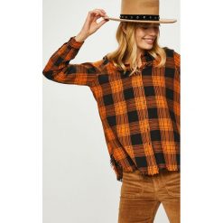 Answear - Koszula. Pomarańczowe bluzki damskie ANSWEAR, na co dzień, s, bez wzorów, z bawełny, klasyczne, z klasycznym kołnierzykiem, z długim rękawem. W wyprzedaży za 89,90 zł.