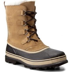Śniegowce SOREL - Caribou NM1000 Buff 281. Brązowe śniegowce męskie marki Sorel, z gumy. W wyprzedaży za 519,00 zł.