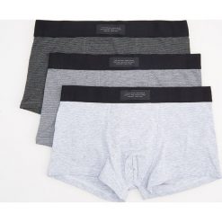 Bokserki 3 pack - Szary. Szare bokserki męskie Reserved, bez wzorów. Za 59,99 zł.