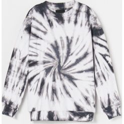 Bluza z efektem tie dye - Szary. Szare bluzy damskie Reserved, bez wzorów, bez rękawów, bez kaptura. W wyprzedaży za 29,99 zł.