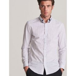 Wzorzysta koszula slim fit - Biały. Białe koszule męskie Reserved, s. Za 89,99 zł.