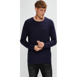 Tom Tailor Denim - Sweter. Niebieskie swetry męskie TOM TAILOR DENIM, s, bez wzorów, z bawełny, z okrągłym kołnierzem, bez kaptura. W wyprzedaży za 79,90 zł.