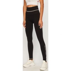 LaBellaMafia - Legginsy. Czarne spodnie damskie LABELLAMAFIA, s, z nadrukiem, z elastanu. Za 279,90 zł.