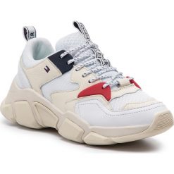 Sneakersy TOMMY HILFIGER - Wmn Chunky Mixed Textile Trainer FW0FW04065 White 100. Brązowe półbuty damskie TOMMY HILFIGER, ze skóry. W wyprzedaży za 319,00 zł.