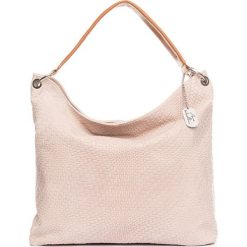 Torebki klasyczne damskie: Skórzana torebka w kolorze kremowym – 38 x 35 x 13 cm