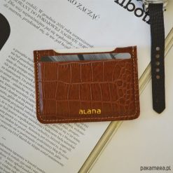 Skórzane etui na karty. Etui damskie Pakamera, ze skóry. Za 70,00 zł.