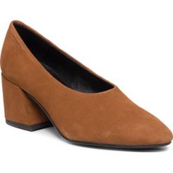 Półbuty VAGABOND - Olivia 4817-340-09 Caramel. Pomarańczowe półbuty damskie Vagabond, bez wzorów, ze skóry, eleganckie, bez obcasa, na obcasie, bez zapięcia. Za 419,00 zł.