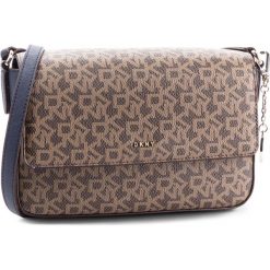 Torebka DKNY - Bryant Md Flap Cbody R82EJ467 Logo/Nvy 6MN. Pomarańczowe torebki klasyczne damskie DKNY, ze skóry ekologicznej. W wyprzedaży za 399,00 zł.