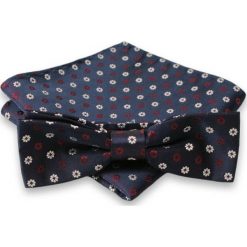 Granatowa Mucha w Drobne Kwiatki + Poszetka, Męska MUALTS0089. Niebieskie muszki męskie Alties, na imprezę, w paski, eleganckie. Za 40,00 zł.
