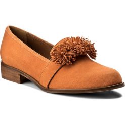 Lordsy SOLO FEMME - 96613-05-H49/000-03-00 Pomarańczowy. Pomarańczowe mokasyny damskie Solo Femme, ze skóry, bez obcasa, na obcasie. W wyprzedaży za 219,00 zł.