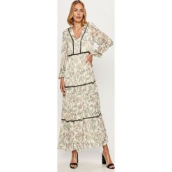 Vero Moda - Sukienka. Białe sukienki damskie Vero Moda, na co dzień, s, w kwiaty, z poliesteru, casualowe, bez kołnierzyka, bez rękawów, maxi, rozkloszowane. W wyprzedaży za 189,90 zł.