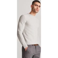Klasyczny sweter z organicznej bawełny - Jasny szary. Szare swetry męskie Reserved, xl, z bawełny, klasyczne. Za 89,99 zł.