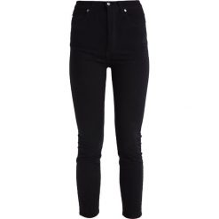 Dr.Denim CROPA CABANA Jeansy Slim Fit black. Czarne jeansy damskie marki Dr.Denim, z elastanu. W wyprzedaży za 199,20 zł.