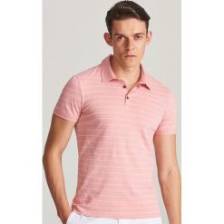 Koszulka polo w paski - Różowy. Różowe koszulki męskie Reserved, s, w paski, bez rękawów. Za 79,99 zł.
