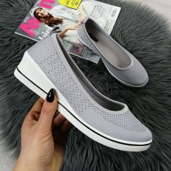 Tenisówki na koturnie slip on szare N.E.W.S. - szary. Szare trampki i tenisówki damskie . Za 59,99 zł.
