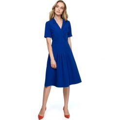 Chabrowa Elegancka Sukienka z Kopertowym Kołnierzem. Niebieskie sukienki damskie Molly.pl, s, bez wzorów, eleganckie, z wykładanym kołnierzem, z krótkim rękawem, krótkie, mini, dopasowane. Za 135,90 zł.
