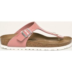 Birkenstock - Japonki Gizeh. Różowe klapki damskie Birkenstock, bez wzorów, ze skóry, bez obcasa, na obcasie. W wyprzedaży za 229,90 zł.