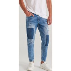 Jeansy carrot regular - Niebieski. Niebieskie jeansy męskie Reserved, m, bez wzorów. Za 149,99 zł.