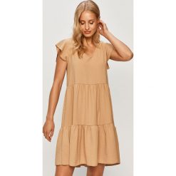 Haily's - Sukienka. Sukienki damskie Haily's, na co dzień, s, bez wzorów, z poliesteru, casualowe, bez kołnierzyka, z krótkim rękawem, krótkie, mini, rozkloszowane. Za 89,90 zł.