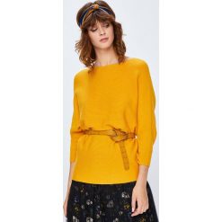 Medicine - Sweter Basic. Pomarańczowe swetry klasyczne damskie MEDICINE, l, z dzianiny. W wyprzedaży za 71,90 zł.