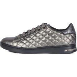 Geox tenisówki damskie Jaysen D941BD 0BC6P 36 szary. Szare trampki i tenisówki damskie Geox, bez wzorów, ze skóry, bez zapięcia. Za 429,00 zł.