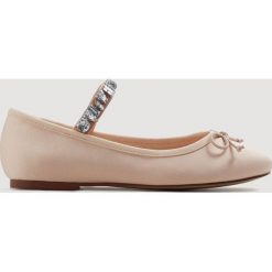 Mango Kids - Baleriny dziecięca Laura. Szare baleriny dziewczęce marki Mango Kids, z materiału. W wyprzedaży za 49,90 zł.