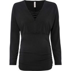 Shirt ze sznurowaniem w dekolcie bonprix czarny. Czarne koszulki damskie bonprix, bez wzorów, bez kołnierzyka, bez rękawów. Za 74,99 zł.