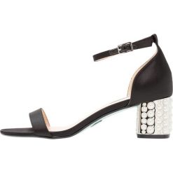 Sandały damskie: Blue by Betsey Johnson MELLI Sandały black
